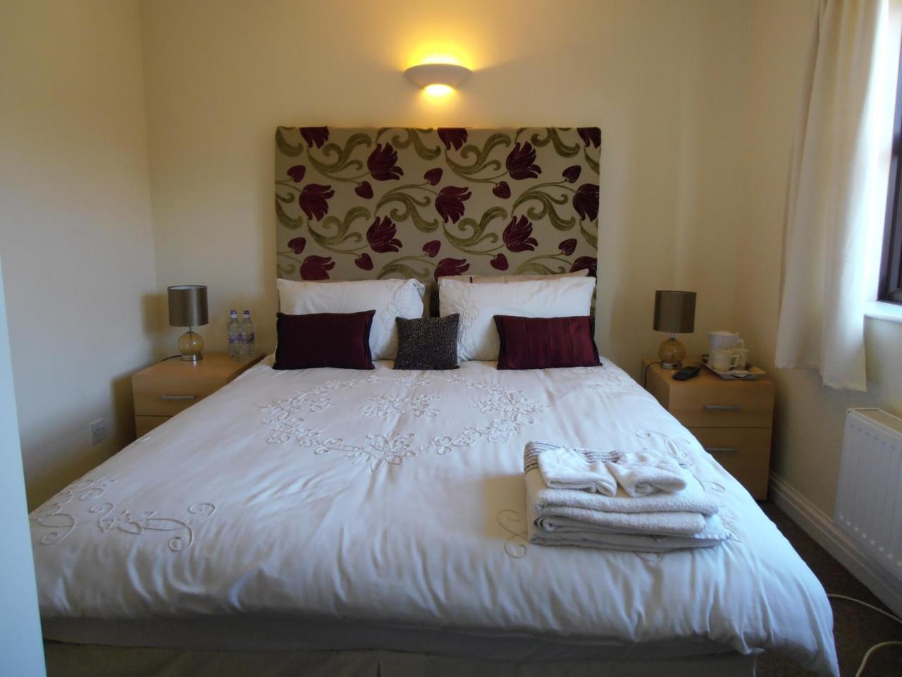 Castle View Rooms Castle Hedingham Esterno foto